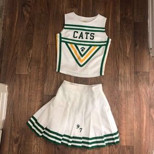 Dehen Cats Cheerleading Uniform